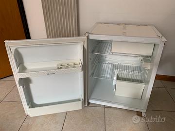 Frigorifero a incasso INDESIT