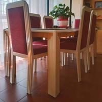 tavolo con sedie