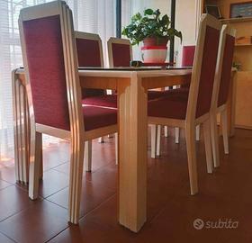 tavolo con sedie