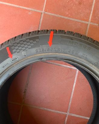 Gomme 4024 225/50ZR17