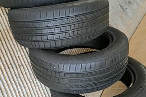 4 pn 215 55 16 Hankook con montaggio
