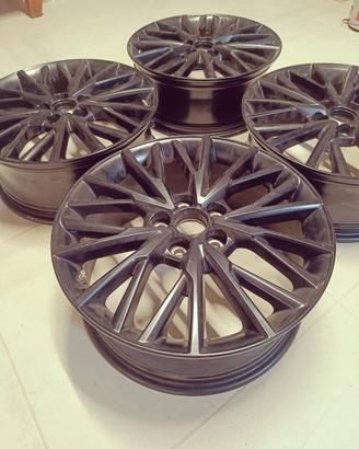 Cerchi Toyota CHR R18