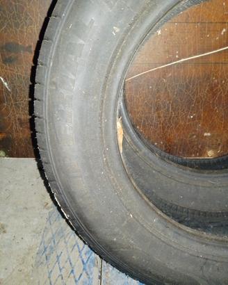2 gomme Imperial 135/80 79T nuove