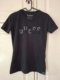 T-shirt donna nera guess tg S