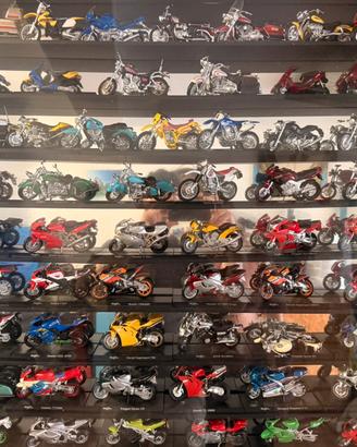 Modellini moto da collezione anno 2004