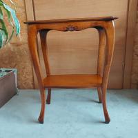 Tavolino '700 portalampada con filetto con ripiano