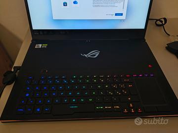 Asus ROG Zephyrus S17 GX701LXS