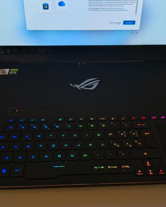 Asus ROG Zephyrus S17 GX701LXS