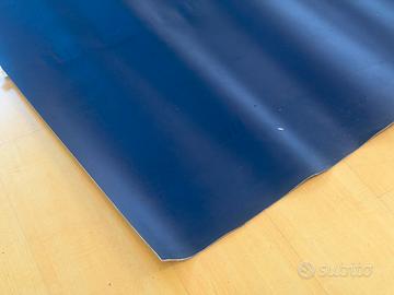 tappeto calpestabile  PVC colore blu (108 mq )