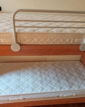 Letto a Castello + 2 Materassi Ortopedici 