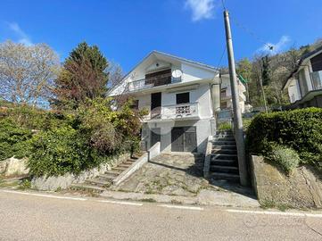 PORZIONE DI BIFAMILIARE A VALGIOIE