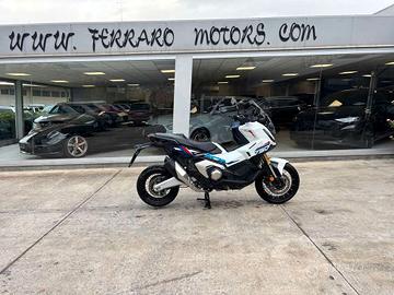 Honda X-ADV 750 2026/ KM 2.000 Tuo a solo 129 Euro