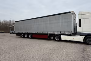 Semirimorchio centinato Schmitz