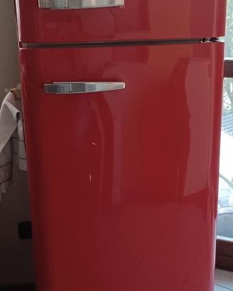 Frigorifero Smeg stile anni 50 rosso