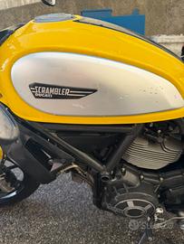 Ducati scrambler 16000 km garanzia