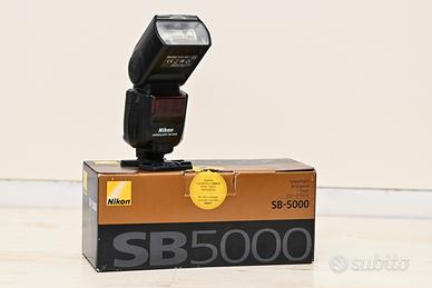 Flash Nikon SB 5000