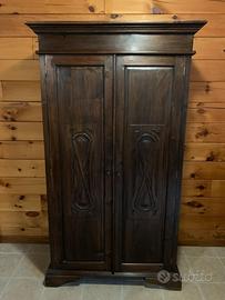 Armadio stile coloniale in teak