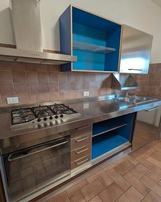 Cucina Lineare Acciaio e Legno (287 cm)