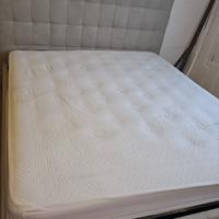 Letto matrimoniale contenitore