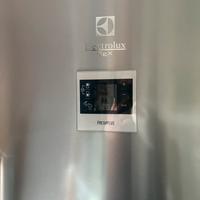 ELETTROLUX REX FRESH PLUS