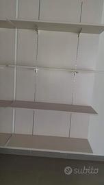 Scaffali espositori