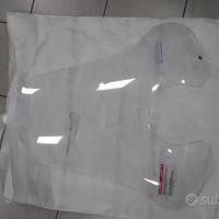 1B010117 parabrezza Vespa GTS 300 125 2022》23