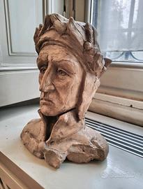busto di Dante in terracotta, Ismano Dari, Firenze