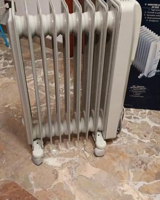 Radiatore ad olio De Longhi