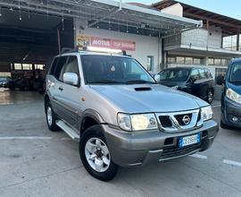 Nissan Terrano II Terrano 3.0 DiT 3 porte Adventur