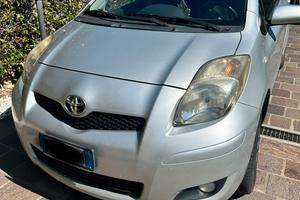 Yaris sol 2011 benzina