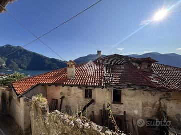 CASA DI CORTE A ABBADIA LARIANA