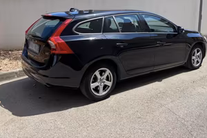 Volvo V60 D2