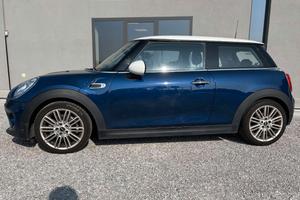 MINI COOPER D BUSINESS XL STUPENDA