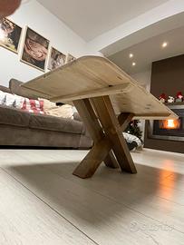 Tavolino da salotto artigianale in legno massello