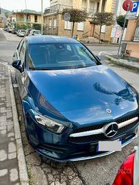 Splendida Mercedes classe A sedan