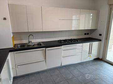 Cucina SNAIDERO bianco buono stato