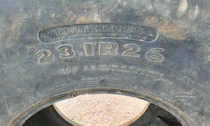 Pneumatico mietitrebbia 23-1-26r