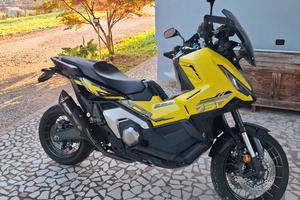 XADV 750