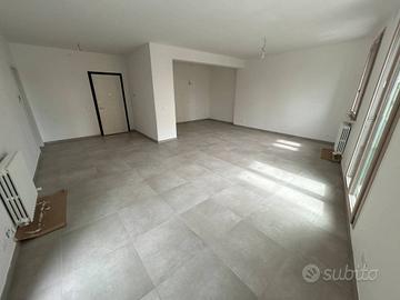 Appartamento di 89 m² con 3 locali a Poggio Rusco