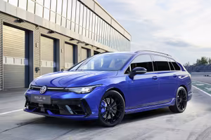 Volkswagen Golf Variant R 2.0 TSI 245KW 4Motion DS