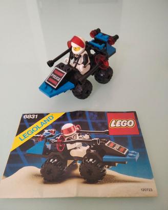 Set lego spazio/space 6831 completo con figure e i