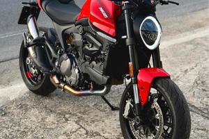 DUCATI MONSTER 937 +