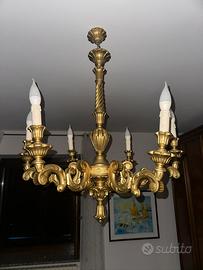 Lampadario in legno fatto e dipinto a mano!