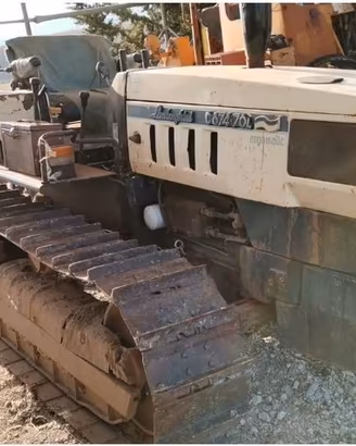 trattore agricolo cingolato Lamborghini c674-70 cv