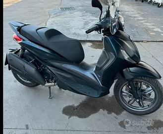 Piaggio Beverly 400 s