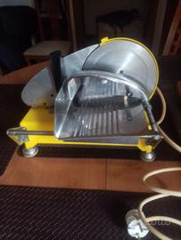 affettatrice compatta