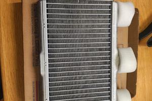Radiatore riscaldamento BMW 520