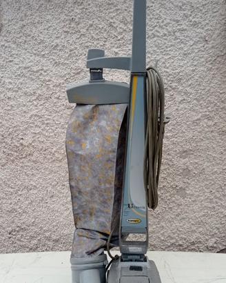 Aspirapolvere KIRBY modello Ultimate G7E