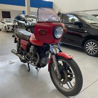 MOTO GUZZI V 35 350 cc 33 CV