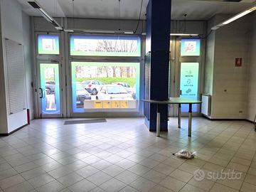 Locale, Sesto San Giovanni.